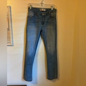 Women’s Levi Jeans